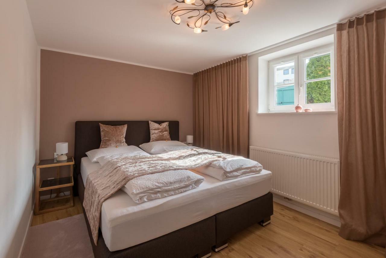 Apartment Villa Leopoldskron ซาลซ์บูร์ก ภายนอก รูปภาพ
