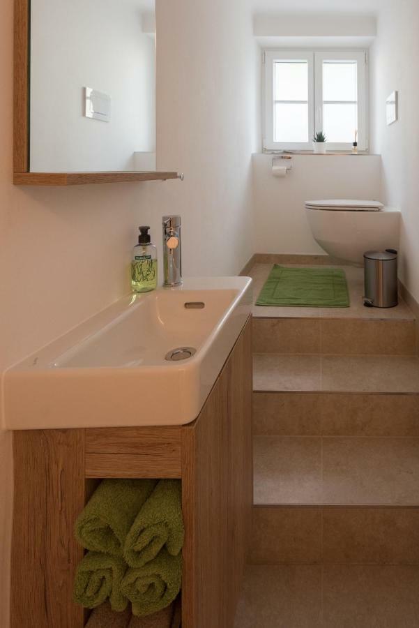 Apartment Villa Leopoldskron ซาลซ์บูร์ก ภายนอก รูปภาพ