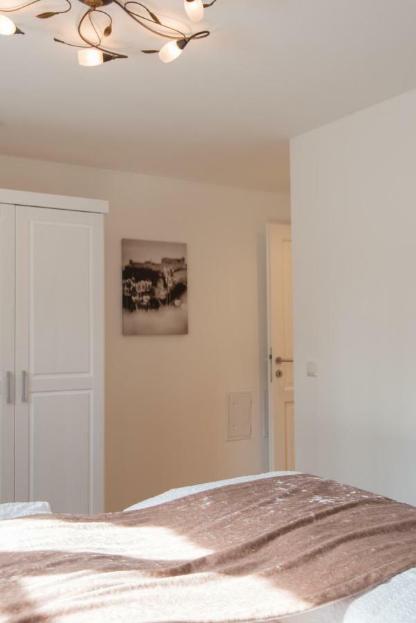 Apartment Villa Leopoldskron ซาลซ์บูร์ก ภายนอก รูปภาพ